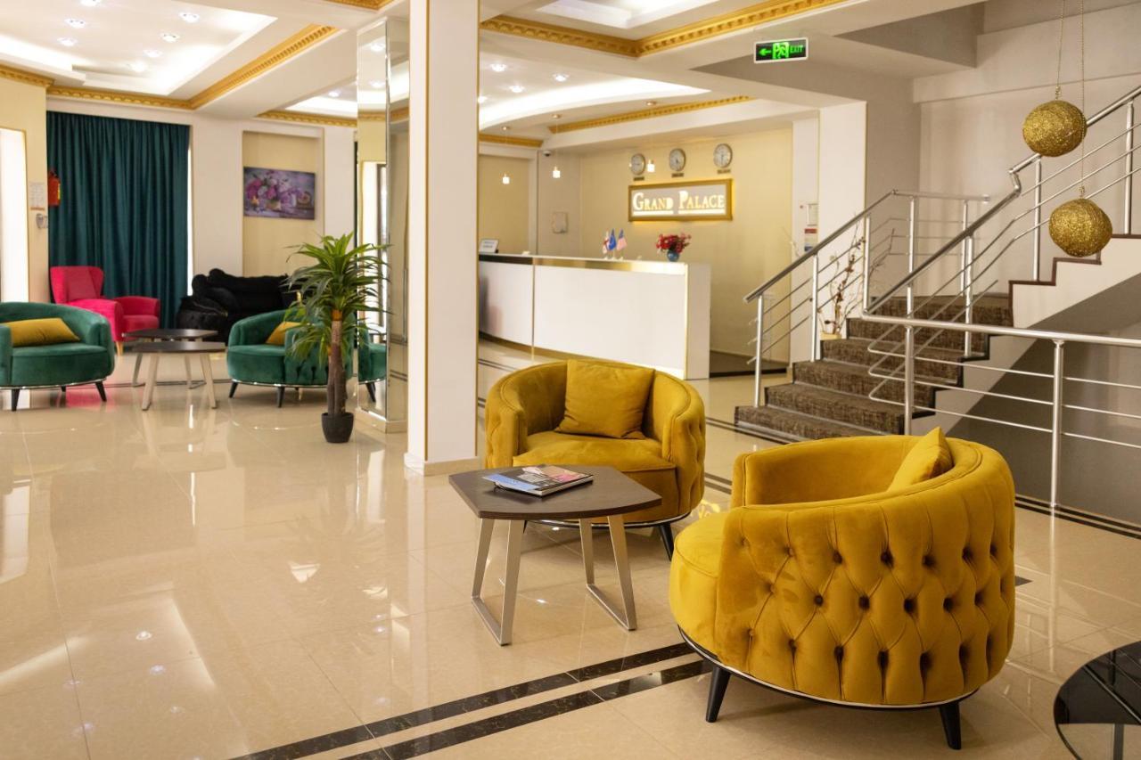 Hotel Grand Palace Tbiliszi Kültér fotó