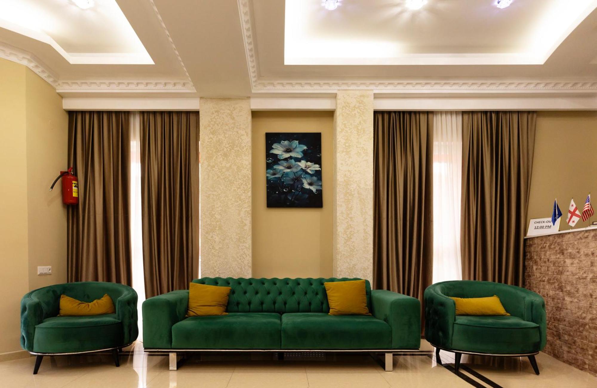 Hotel Grand Palace Tbiliszi Kültér fotó