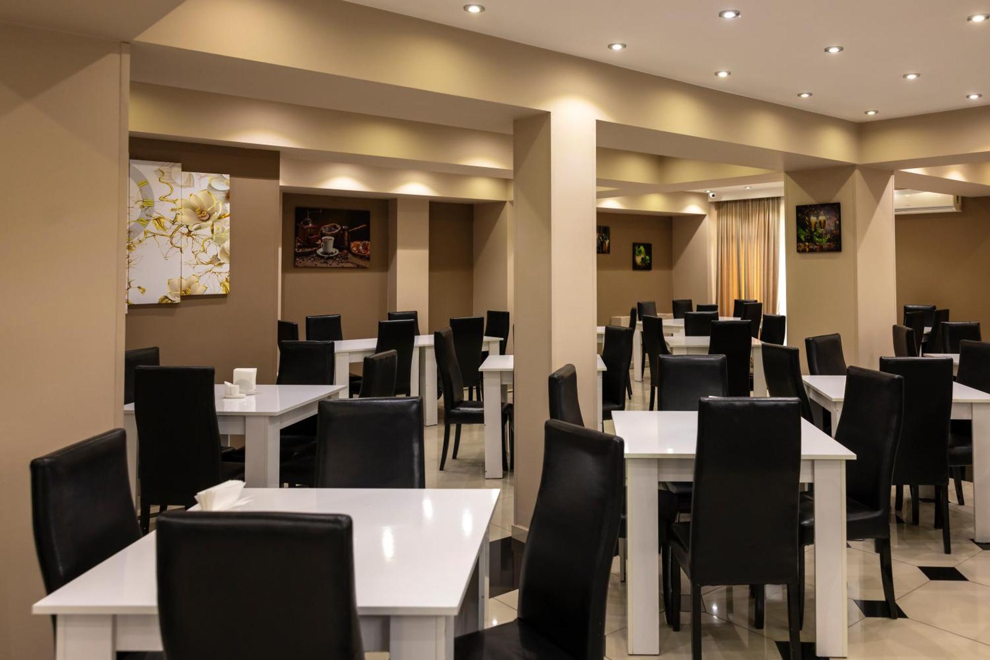 Hotel Grand Palace Tbiliszi Kültér fotó